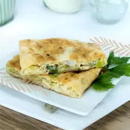 White Cheese And Meat Mutabbaq